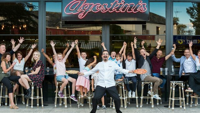 Crowd at Agosotinis Crowd out the front of Agostinis